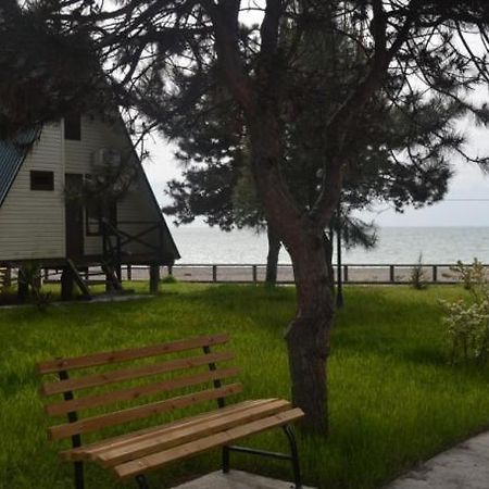 Kyalasur Hotel Suhumi Exterior foto